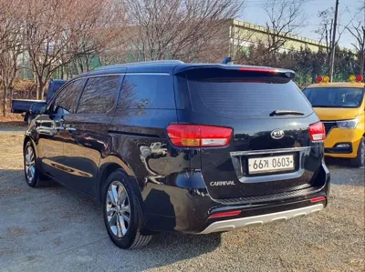 Kia Canival 2016, 200355 км, за 7900000 KRW - фото 8