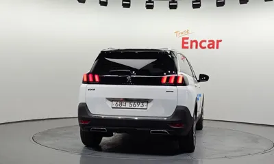 Peugeot 5008 2019, 68405 км, за 16800000 KRW