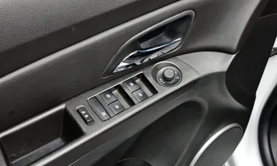 ChevroletGMDaewoo Cruze 2015, 131144 км, за 3900000 KRW - фото 18