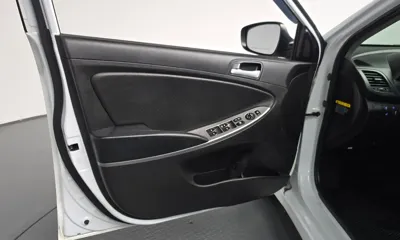 Hyundai Accent 2017, 58510 км, за 5400000 KRW - фото 24