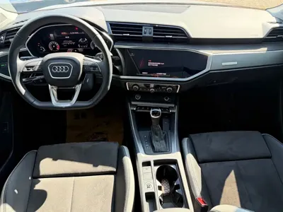 Audi Q3 2023, 23000 км, за 186800 CNY - фото 10
