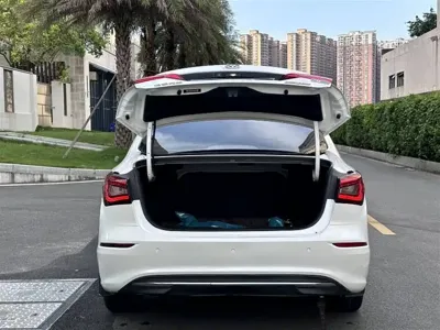 Changan Eado New Energy 2019, 120000 км, за 35800 CNY - фото 16