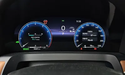 Toyota Alphard 2025, 18201 км, за 94900000 KRW - фото 8