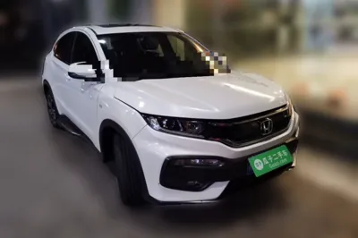 Honda XR-V 2015, 100900 км, за 45450.47 CNY