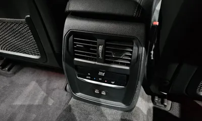 BMW 3-Series 2023, 58223 км, за 68000000 KRW - фото 30