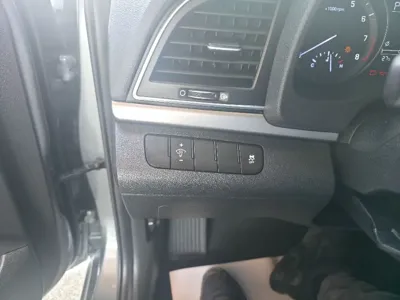 Hyundai Avante 2017, 98294 км, за 8700000 KRW - фото 13
