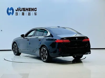 BMW 5 Series 2026, 9000 км, за 278000 CNY - фото 6