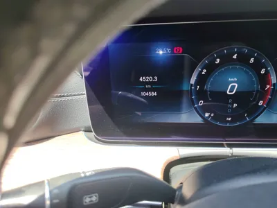 Mercedes-Benz E-Class 2018, 104600 км, за 163409.59 CNY - фото 11