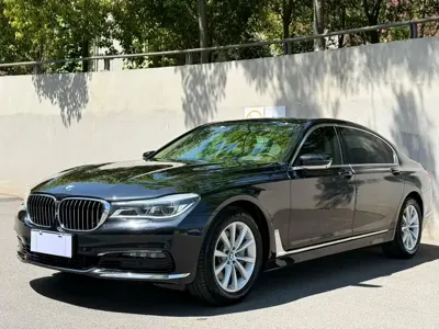BMW 7 Series · 2016 год