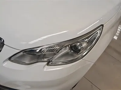 Peugeot 2008 2014, 84000 км, за 2647.85 USD