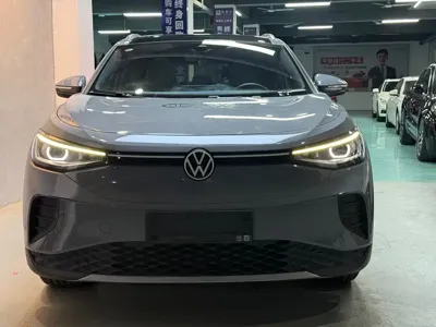 Volkswagen ID.4 Crozz 2023, 28000 км, за 113800 CNY