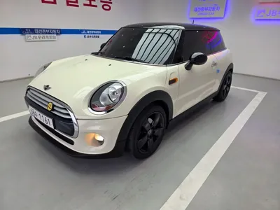 MINI Cooper · 2015 год