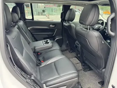 Jeep Grand Commander 2018, 90000 км, за 79800 CNY - фото 11