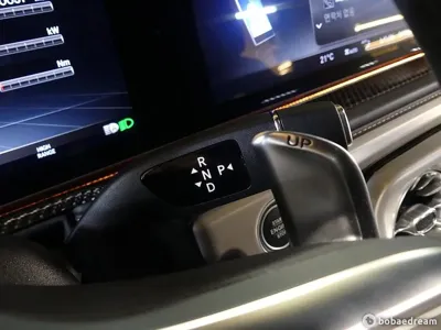Mercedes-Benz G-Class 2022, 41932 км, за 221000000 KRW - фото 9