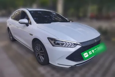 BYD Qin Plus 2023, 51800 км, за 55413.49 CNY