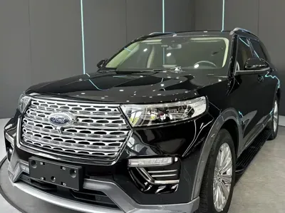 Ford Explorer · 2021 год