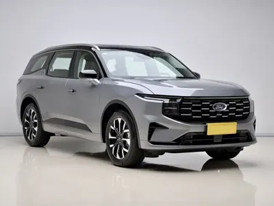 Ford Edge 2025, 2200 км, за 219800 CNY