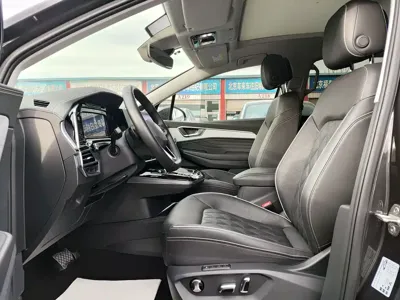 Volkswagen Talagon 2022, 53000 км, за 189800 CNY