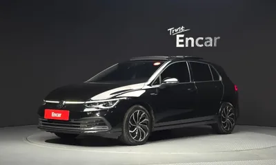 Volkswagen Golf · 2024 год