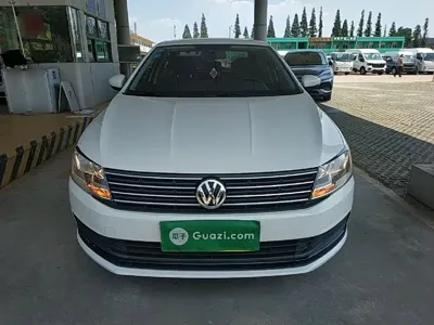 Volkswagen Lavida 2019, 53700 км, за 45199 CNY