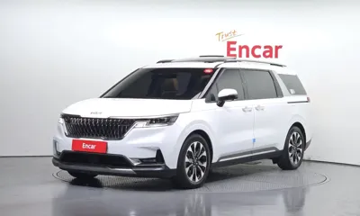 Kia Canival · 2023 год