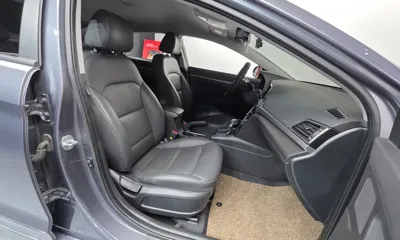 Hyundai Avante 2018, 70616 км, за 10500000 KRW - фото 10