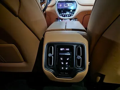 Astonmartin DBX 2021, 34900 км, за 145000000 KRW - фото 14