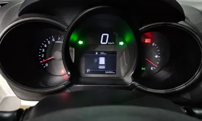 Kia Ray 2020, 64493 км, за 8000000 KRW - фото 8