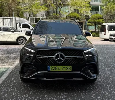 Mercedes-Benz GLE-Class · 2025 год