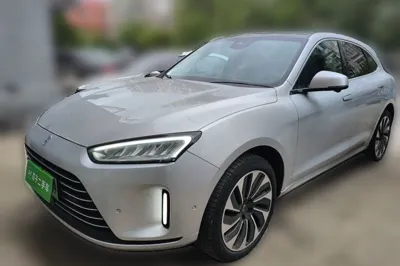 Hima AITO M5 · 2022 год