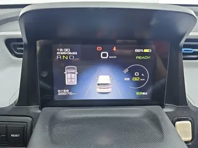 Wuling MINIEV 2021, 27000 км, за 18200 CNY - фото 14