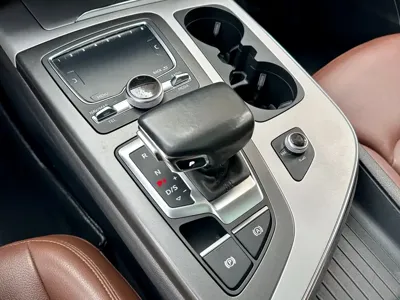 Audi Q7 2019, 83000 км, за 222000 CNY - фото 10
