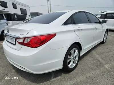 Hyundai Sonata 2010, 176485 км, за 3290000 KRW - фото 12
