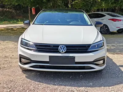 Volkswagen Lamando 2022, 68000 км, за 72800 CNY