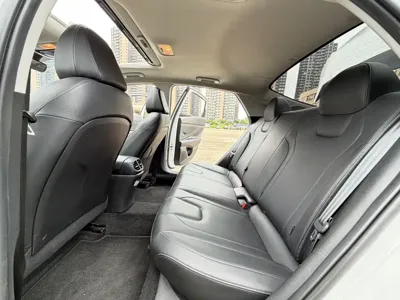 Hyundai Elantra 2022, 30000 км, за 76800 CNY - фото 9