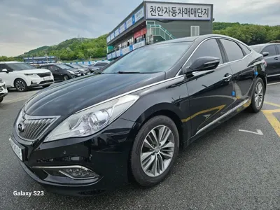 Hyundai Grandeur 2016, 132417 км, за 6990000 KRW