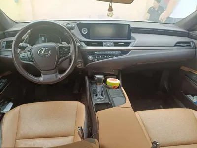 Lexus ES 2021, 105100 км, за 135000 CNY - фото 8