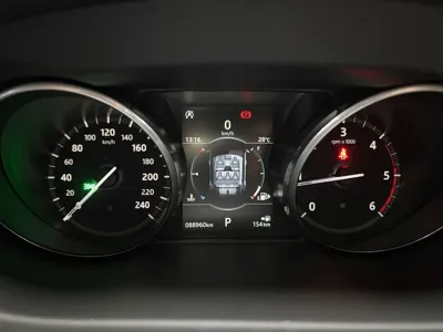 Land Rover Discovery Sport 2018, 88958 км, за 10400000 KRW - фото 3