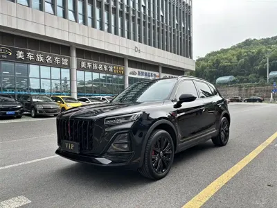 Hongqi Hongqi HS5 2026, 7900 км, за 125000 CNY