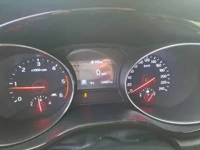 Kia Canival 2019, 129327 км, за 13500000 KRW - фото 16