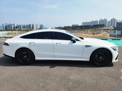 Mercedes-Benz AMG GT 2021, 88000 км, за 64000000 KRW