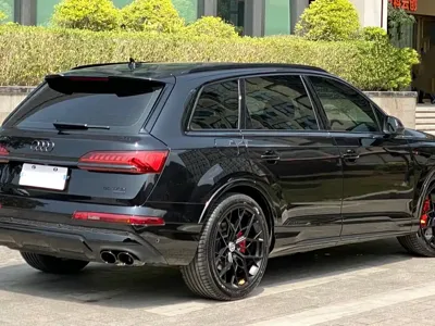 Audi Q7 2021, 70000 км, за 338000 CNY - фото 6