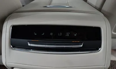 Cadillac Escalade 2022, 38475 км, за 89000000 KRW - фото 39