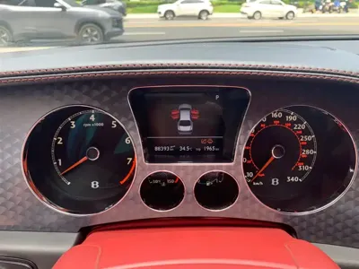Bentley Flying Spur 2013, 88000 км, за 338800 CNY - фото 13