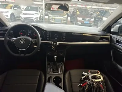 Volkswagen Lavida 2019, 64700 км, за 49500 CNY - фото 10