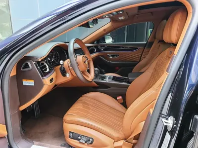 Bentley Flying Spur 2021, 41314 км, за 177000000 KRW