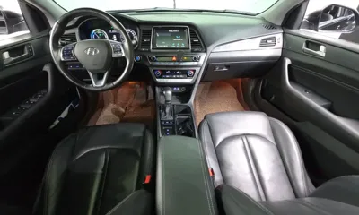 Hyundai Sonata 2018, 122094 км, за 12900000 KRW - фото 7