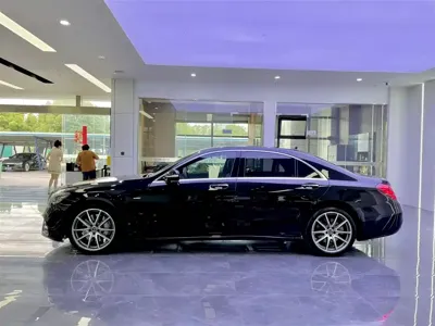 Mercedes-Benz S-Class 2021, 69000 км, за 498000 CNY