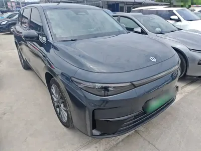Leapmotor Leapmotor C10 2024, 60800 км, за 90900 CNY