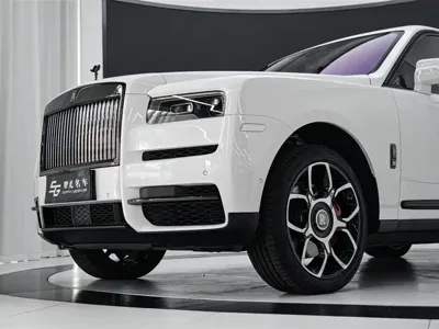 Rolls-Royce Cullinan 2023, 11000 км, за 5890000 CNY - фото 20